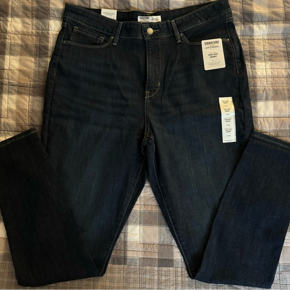 Levi Strauss Signature High Rise Skinny Jeans (Size 14) - NWT